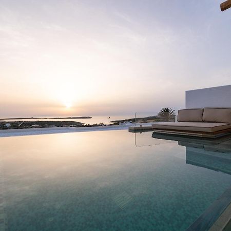 Anna Platanou Suites Agia Irini  Extérieur photo